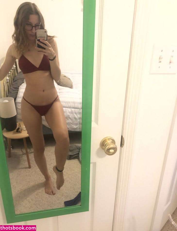 Zoe Moore Photos #3 272363