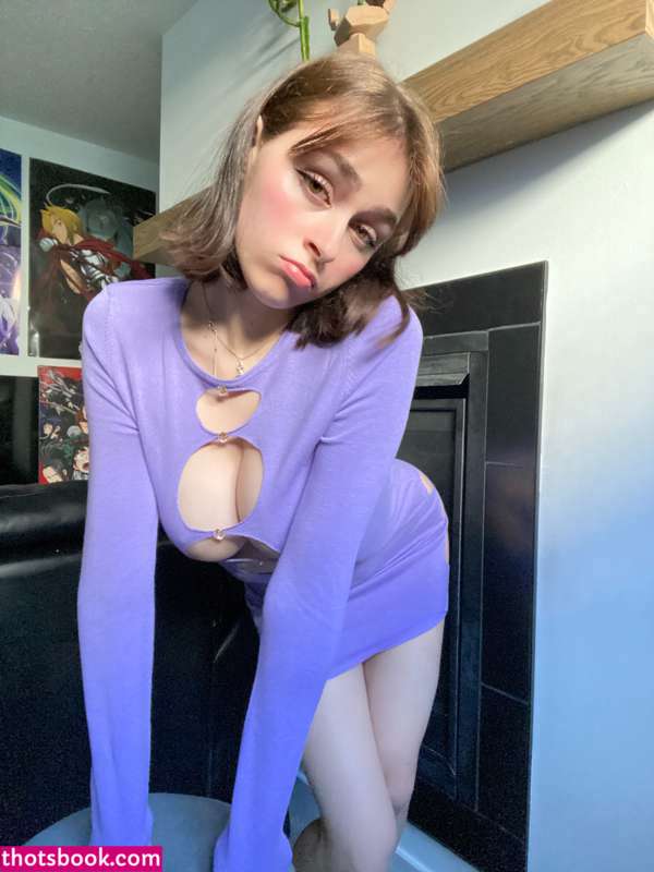 Awholelottazozo Nude Photos #1 306485