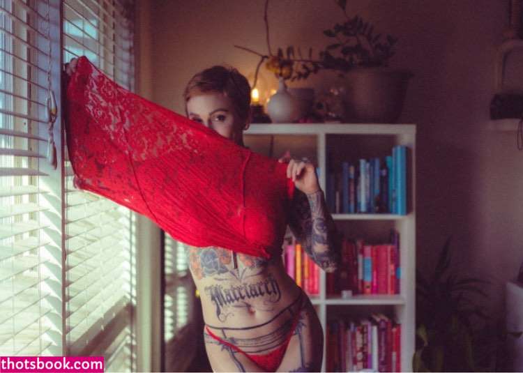 Elle Stranger  Casper Suicide Nude OnlyFans Photos #1 326886