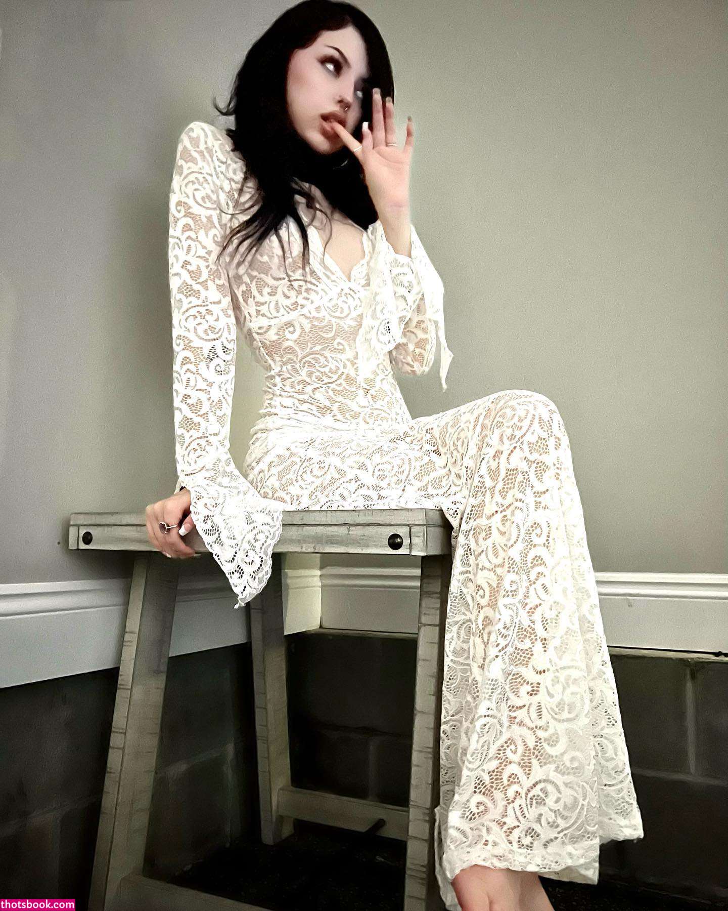 b4i1e3  b4il3e Nude Photos #6 302643