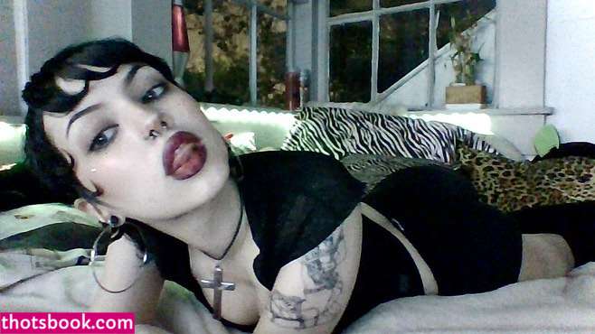 b4i1e3  b4il3e Nude Photos #8 302677