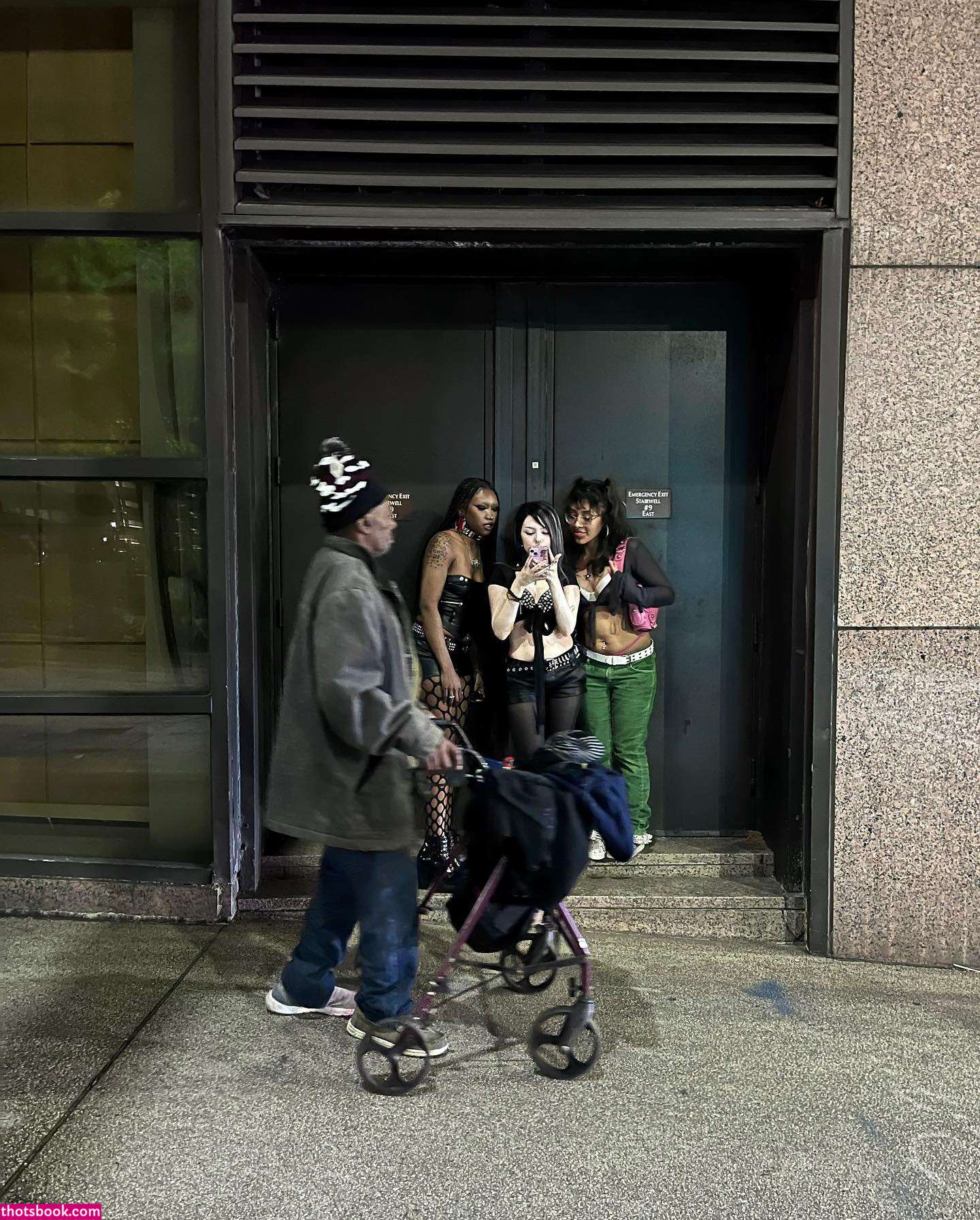 b4i1e3  b4il3e Nude Photos #13 303328