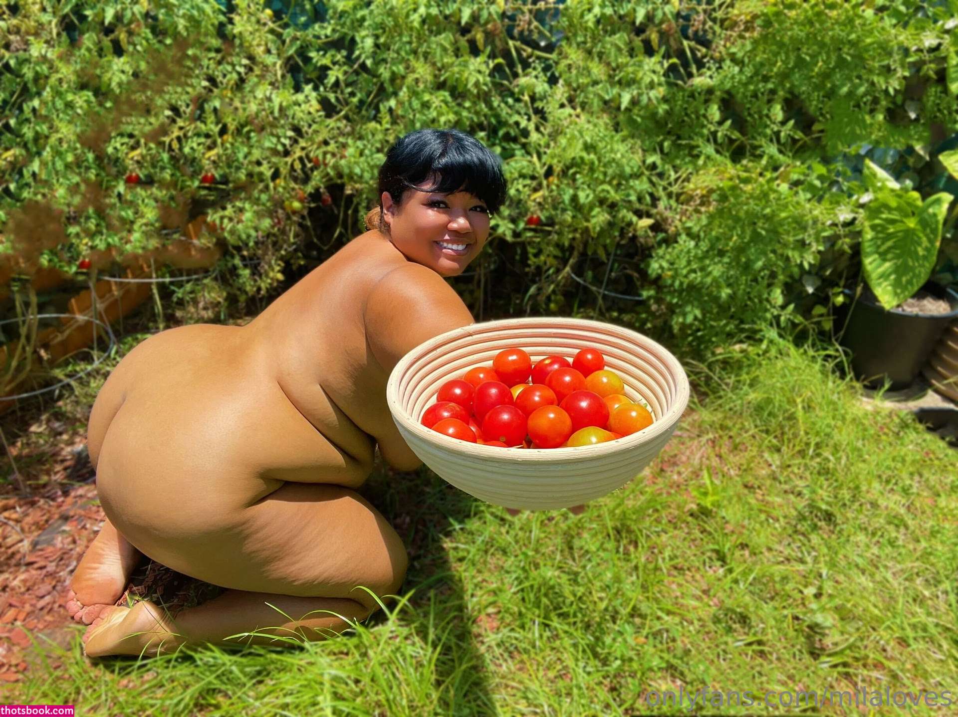 Mila Loves Photos #1 287409