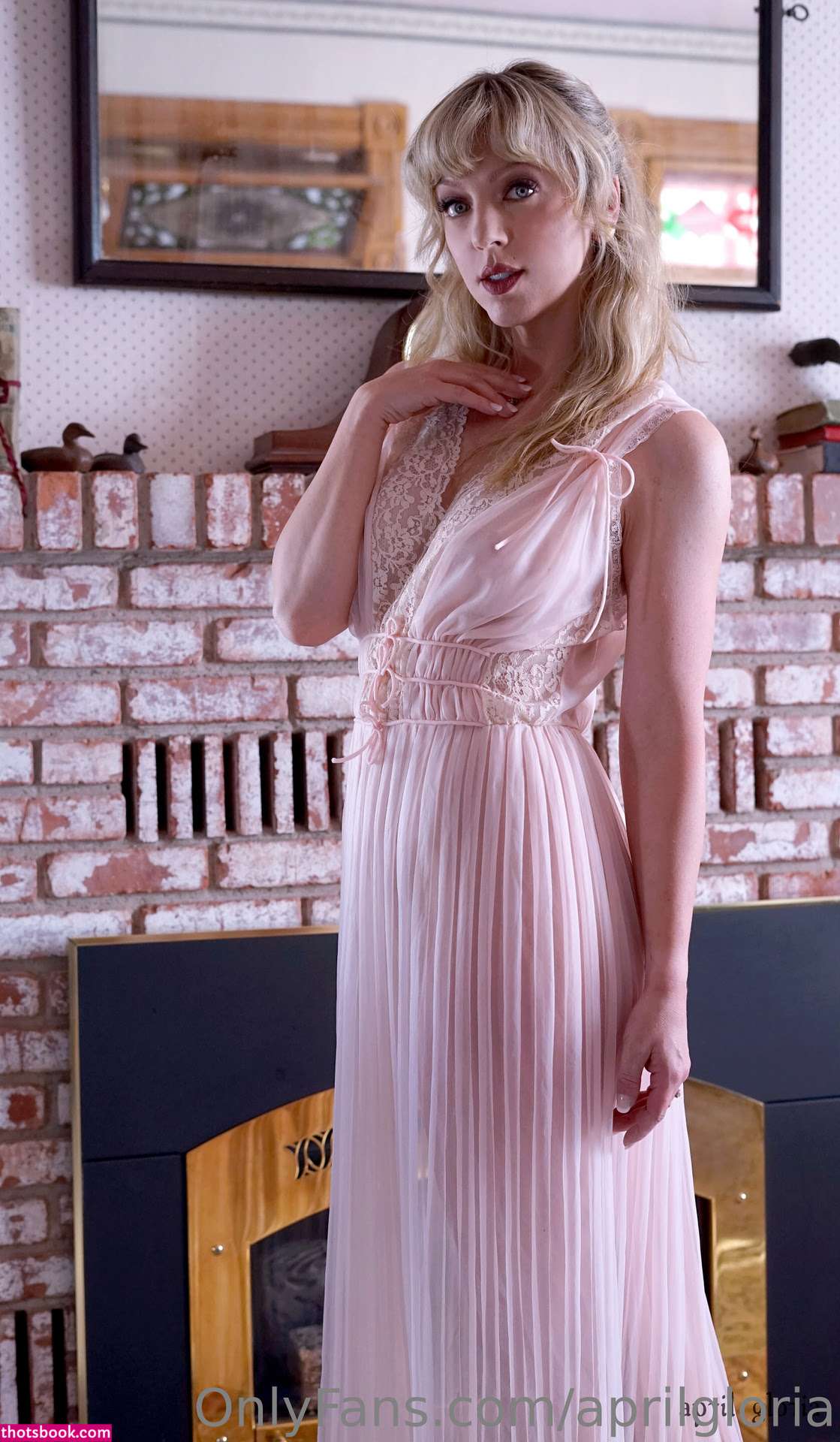 April Gloria Nude OnlyFans Photos #3 1099207