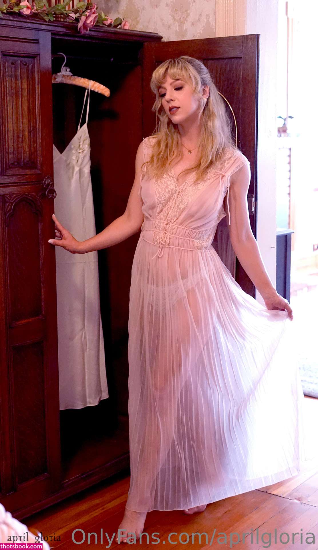 April Gloria Nude OnlyFans Photos #3 1099229