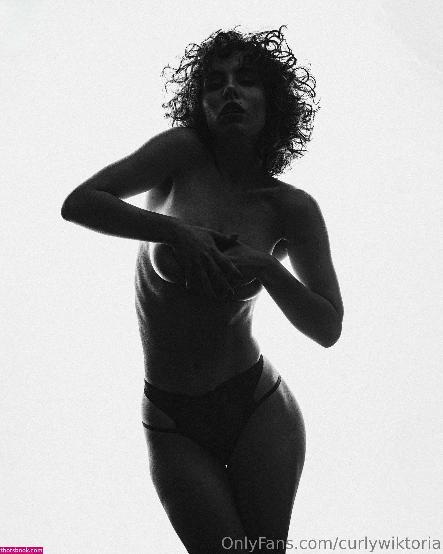 curlywiktoria wiktoria moldawiak Nude OnlyFans Photos #15 1065088