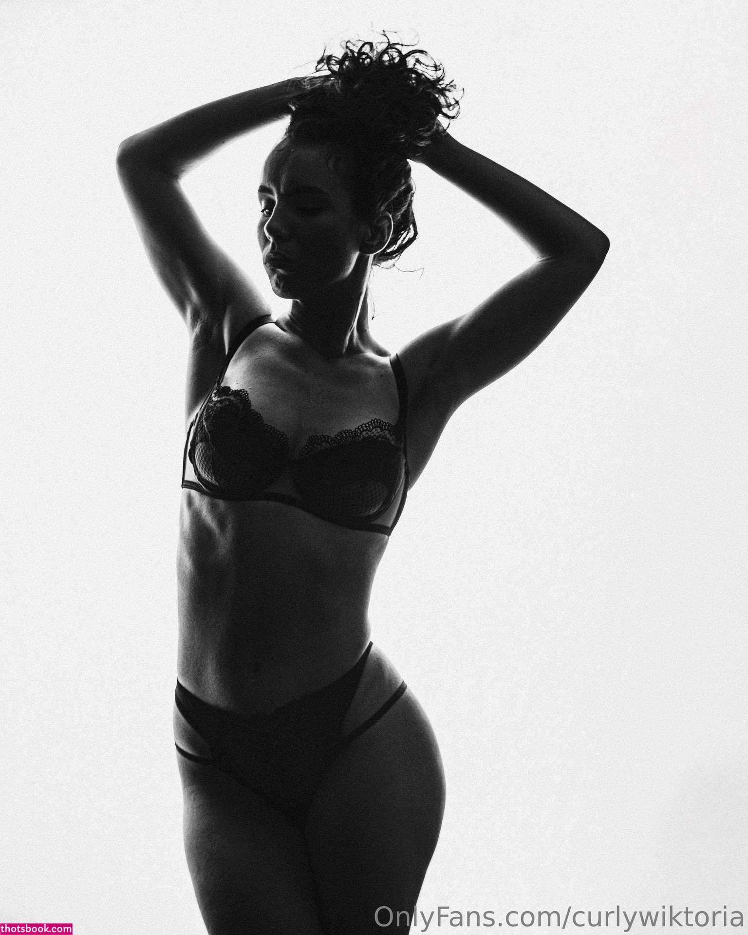 curlywiktoria wiktoria moldawiak Nude OnlyFans Photos #15 1065093