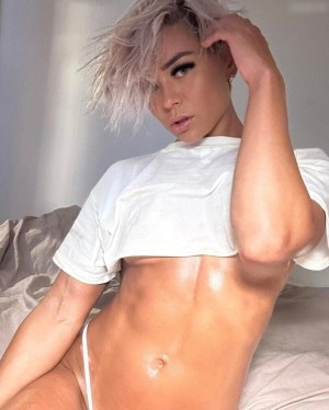 Sophie Arvebrink Nude Leaks OnlyFans Photos #11