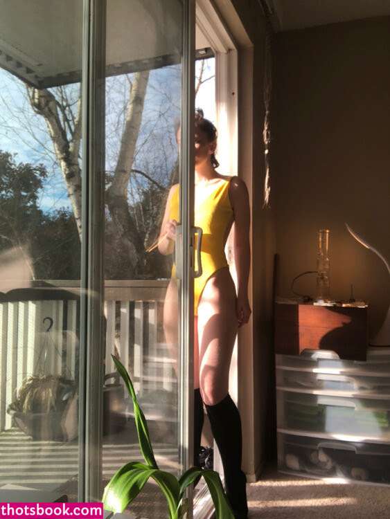 thestrawberrybutcher SuzieSon charlieisomething Nude Leaks OnlyFans Photos #6 1741618