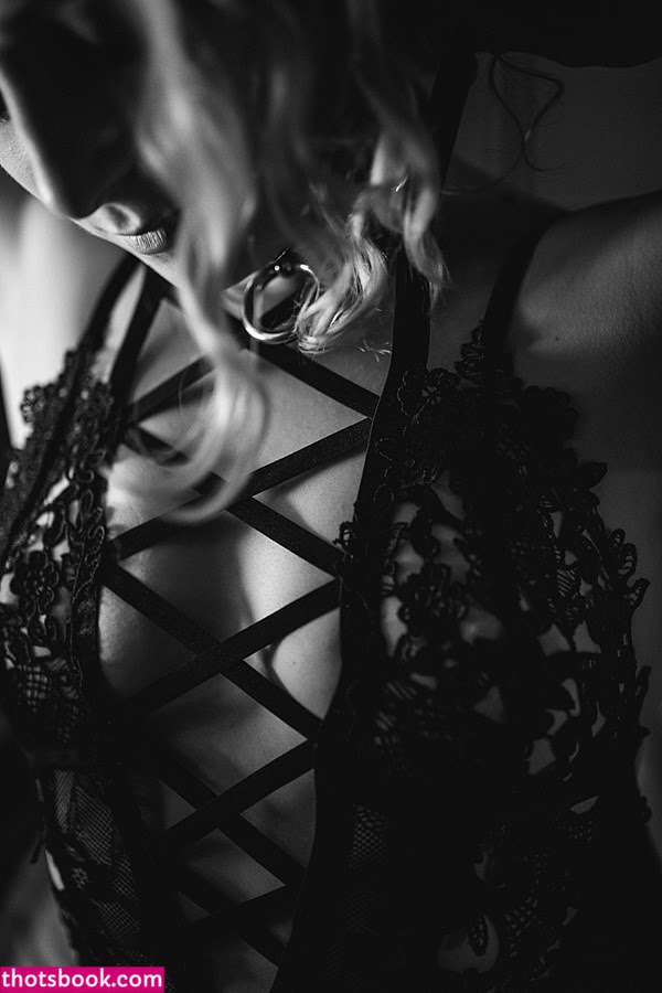 Khaleesii Nude Leaks OnlyFans Photos #6 1748537