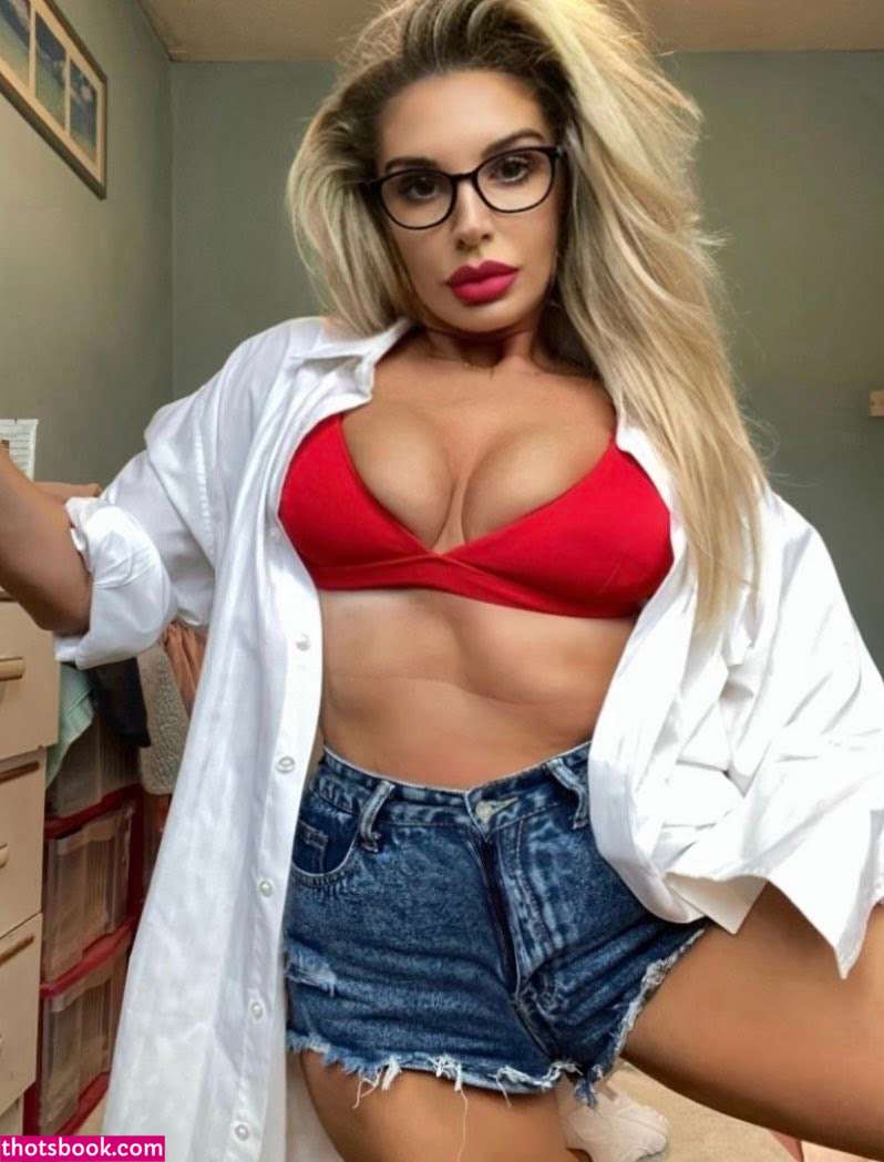 Suemcco11 Nude Leaks OnlyFans Photos #6 1762159