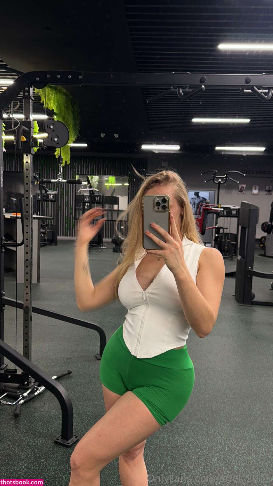 ariel 2005 Nude Leaks OnlyFans Photos #2 1786904