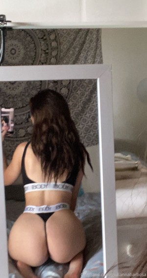 giuliannalopess Nude Leaks OnlyFans Photos #5