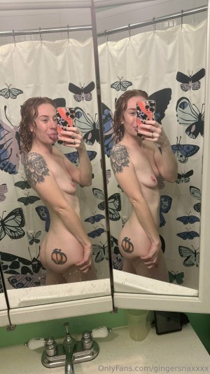 gingersnaxxxx Nude Leaks OnlyFans Photos #2