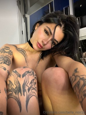 Bella Noir bella noire18 Nude Leaks OnlyFans Photos #6