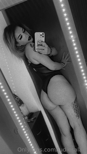 judiesalad Nude Leaks OnlyFans Photos #3