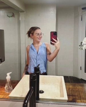 Brynnparker Nude Leaks OnlyFans Photos #2