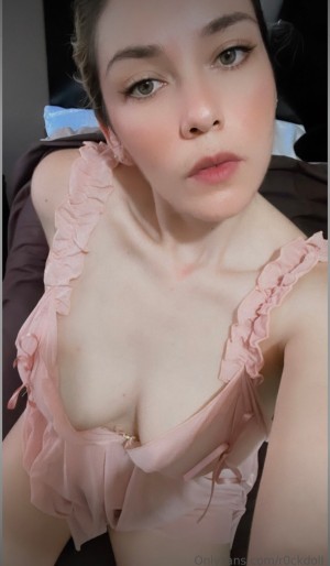 r0ckdoll Ale Nava Nude Leaks OnlyFans Photos #5