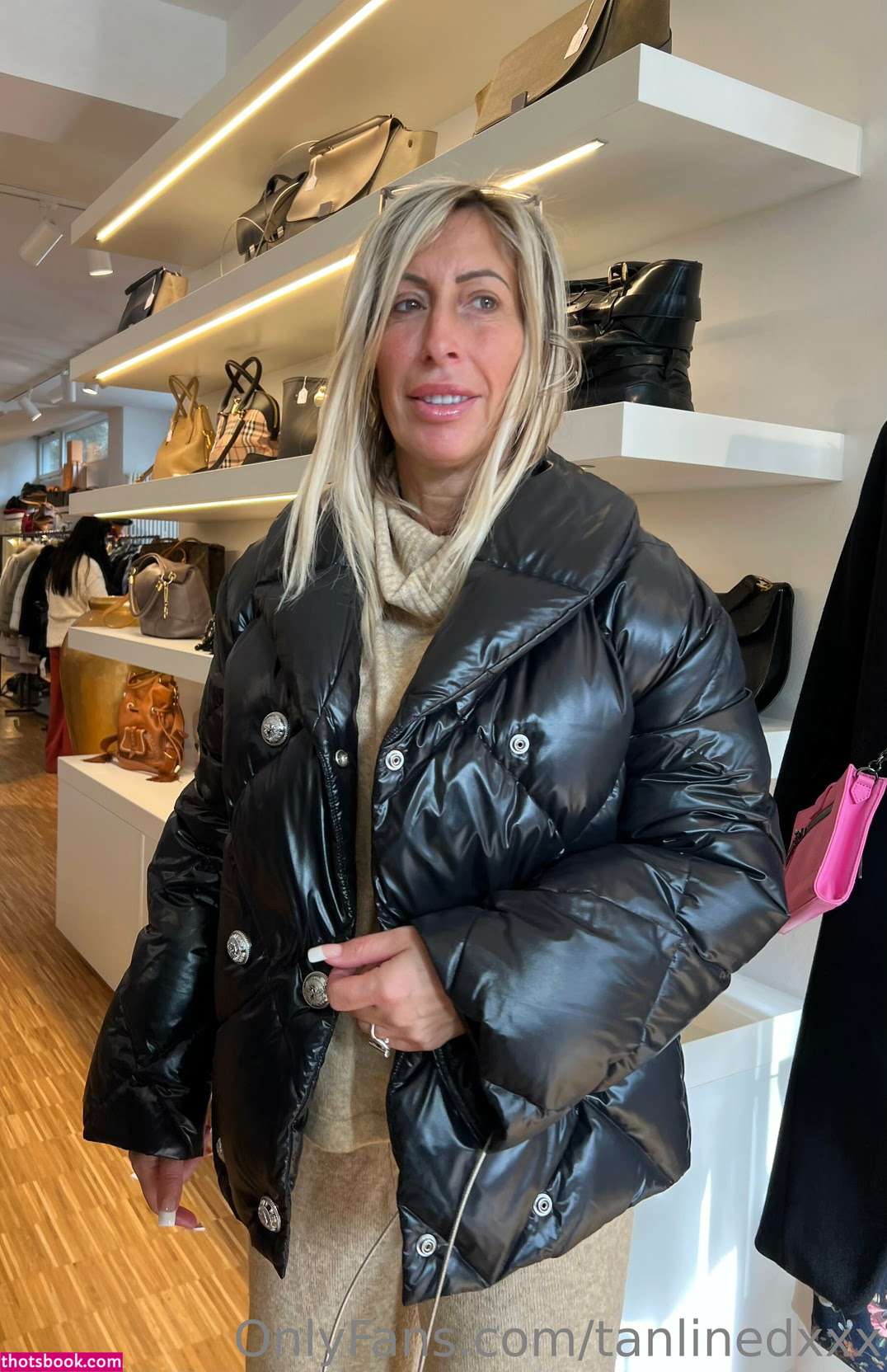 LetzBimbo TanlinedW Nude Leaks OnlyFans Photos #6 1766940