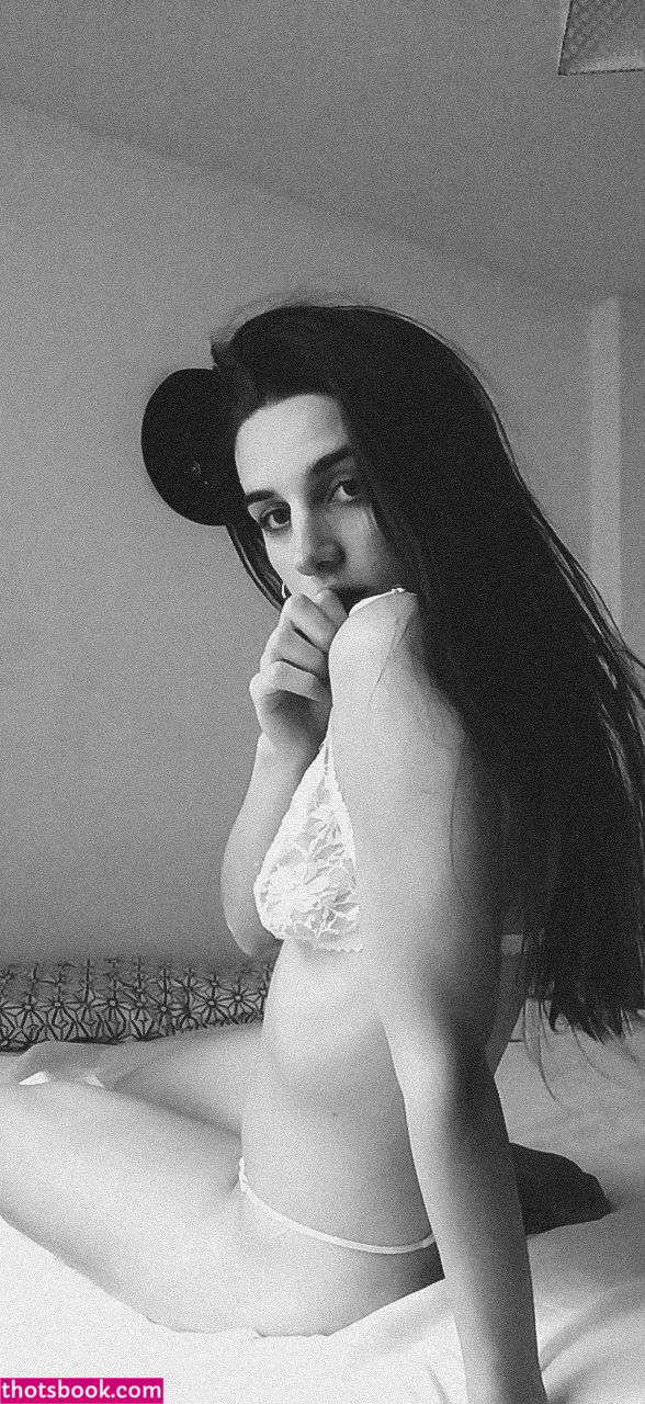 Lucia Fernandez lulimagenes luccfer Nude Leaks OnlyFans Photos #2 1766955