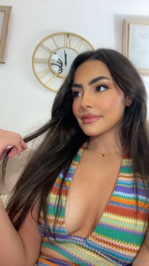 lov 2s arabian Nude Leaks OnlyFans Photos #4