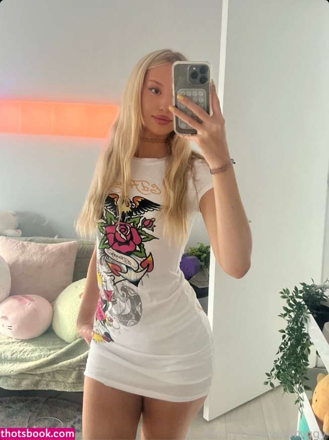 veefroggy veronika Nude Leaks OnlyFans Photos #4 1743618